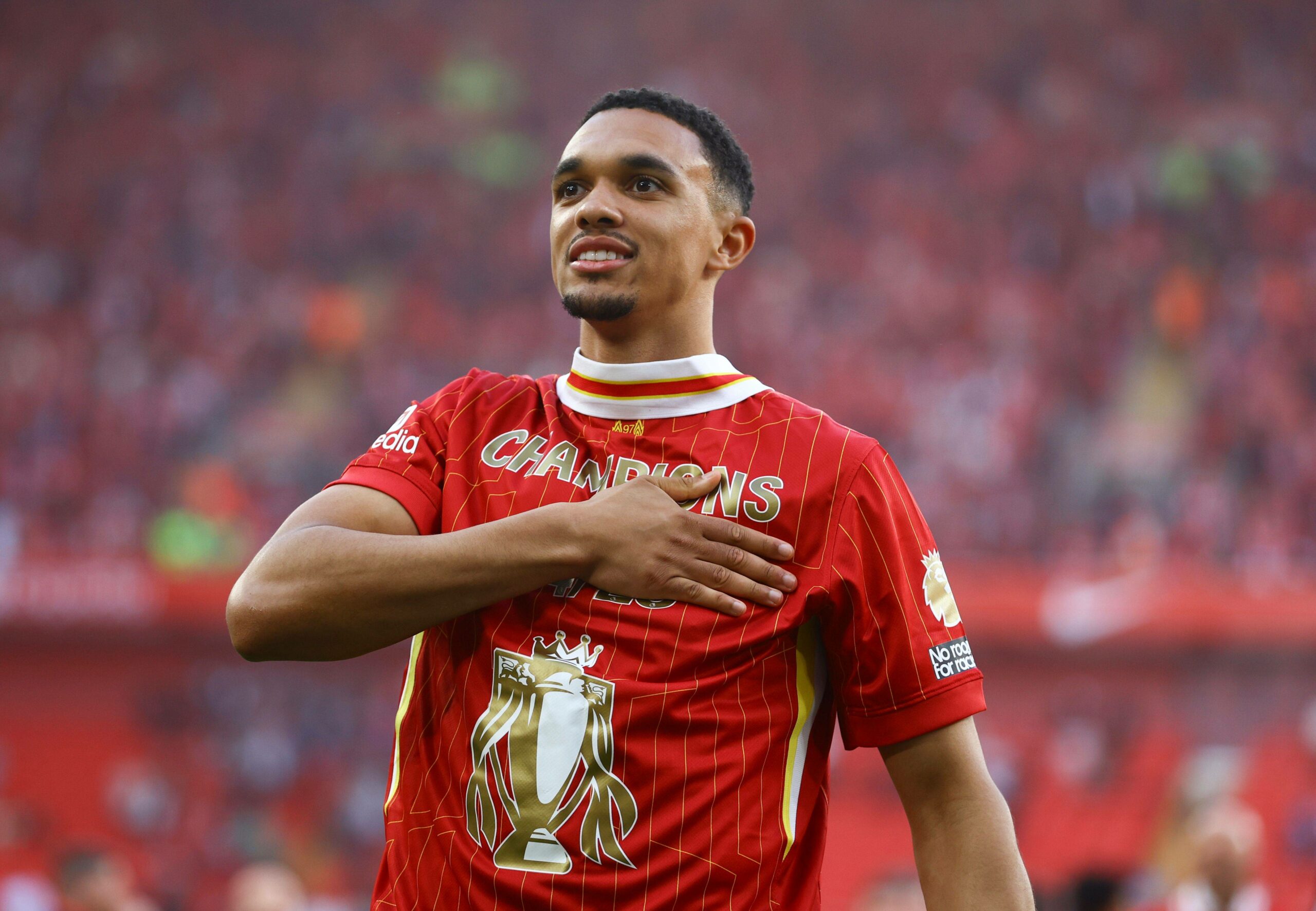 Trent Alexander-Arnold jubelt den Gewinn der Premier-League