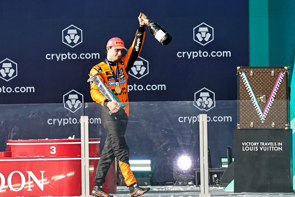 Oscar Piastri jubelt nach seinem Grand Prix-Sieg