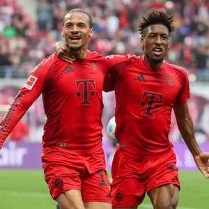 Leroy Sané und Kingsley Coman jubeln