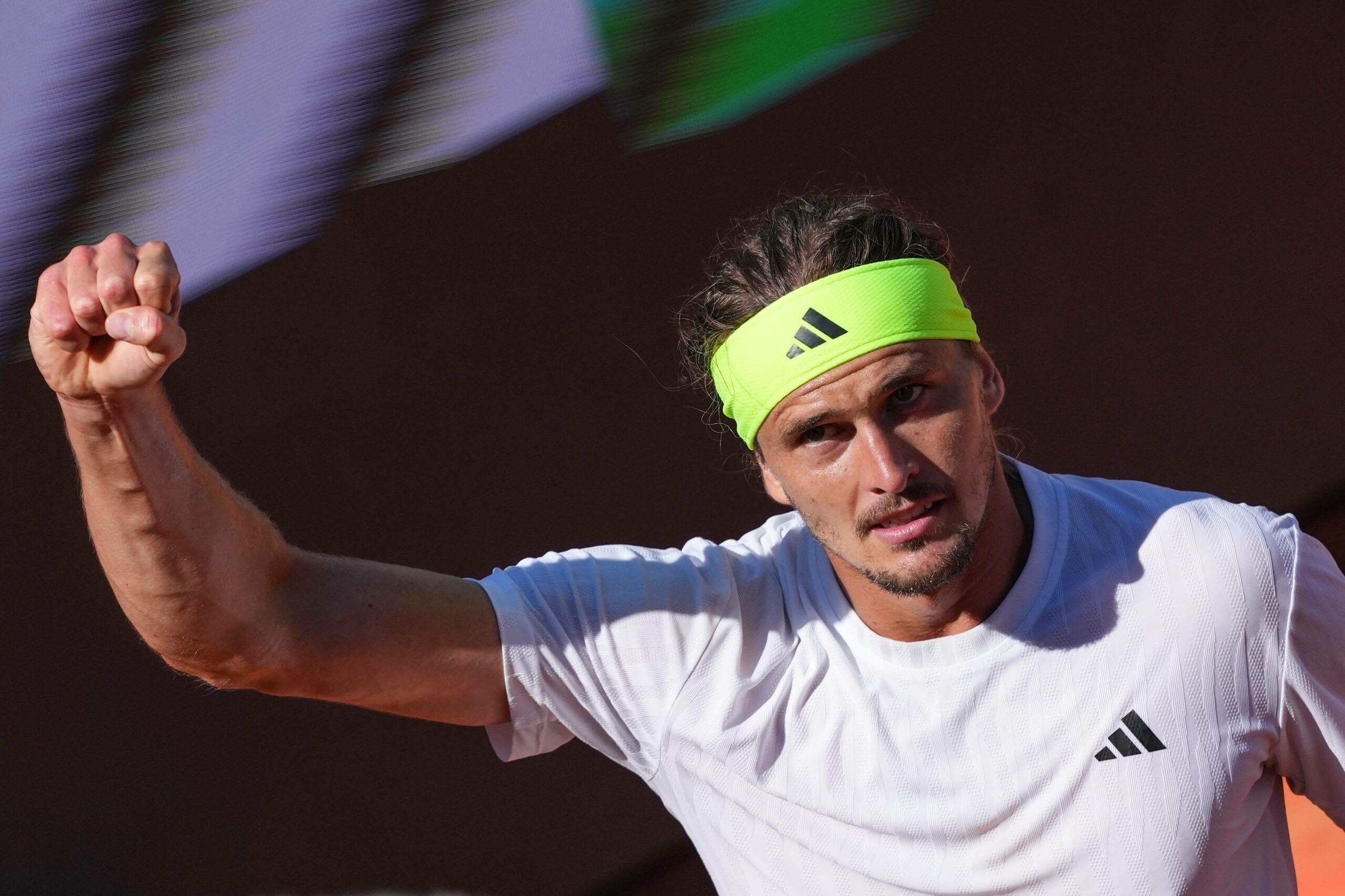Alexander Zverev jubelt mit der Faust