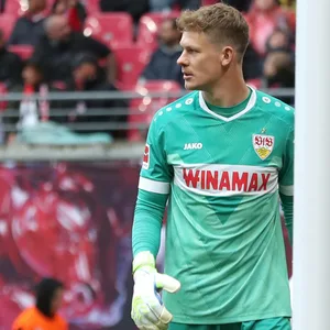 Alexander Nübel auf dem Spielfeld