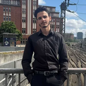 Muhammad Al Muhammad hatte keine Angst um sein Leben, als er die Frau stoppte – er wollte nur das der anderen retten.