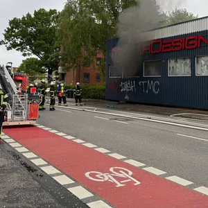 Aus noch ungeklärten Umständen kam es am Sonntagmorgen zum Brand.
