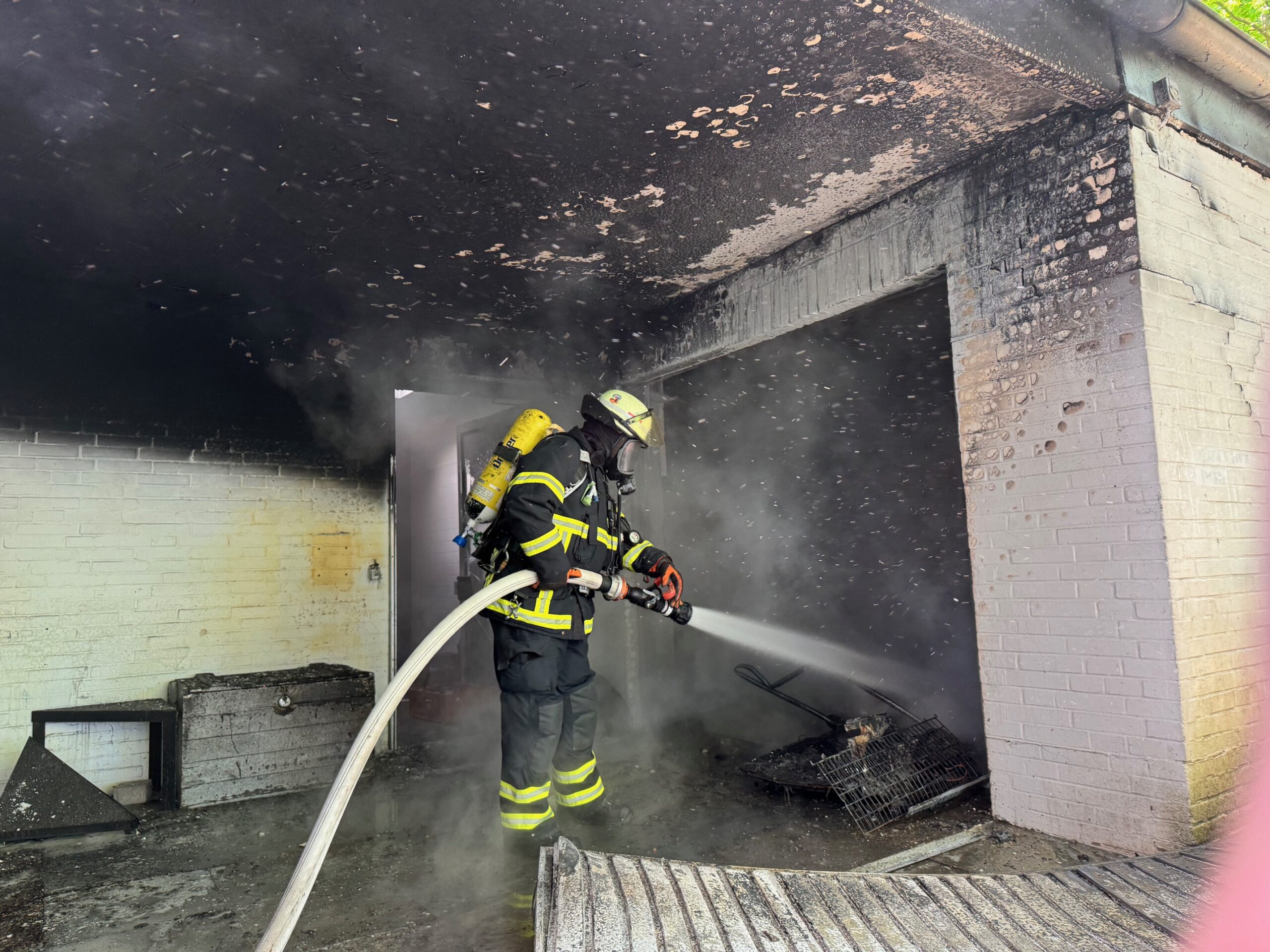 Feuer in Seniorenzentrum in Hamburg – sechs Verletzte