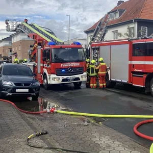 Mehrere Feuerwehrautos in Uetersen.