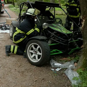 Das Wrack des Strandbuggys in der Fischbeker Heide.