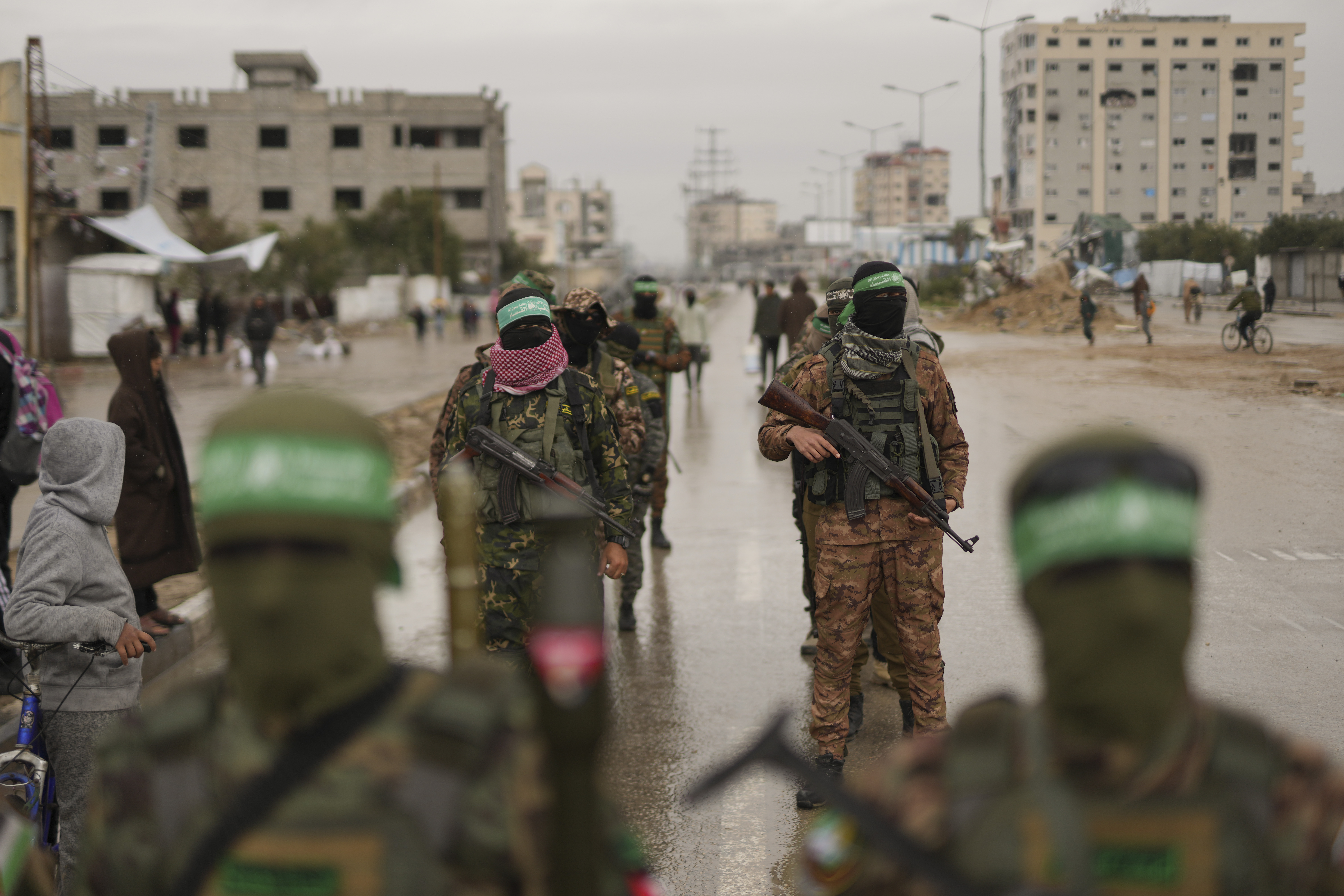 Bewaffnete Hamas-Kämpfer