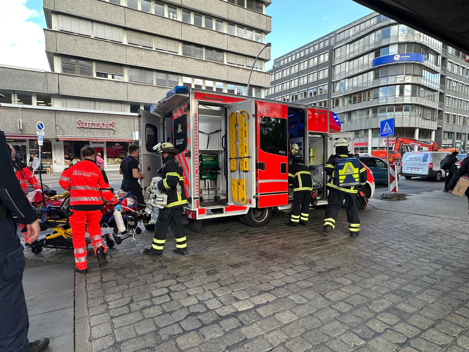 Der Mann wurde bei dem Unfall verletzt.