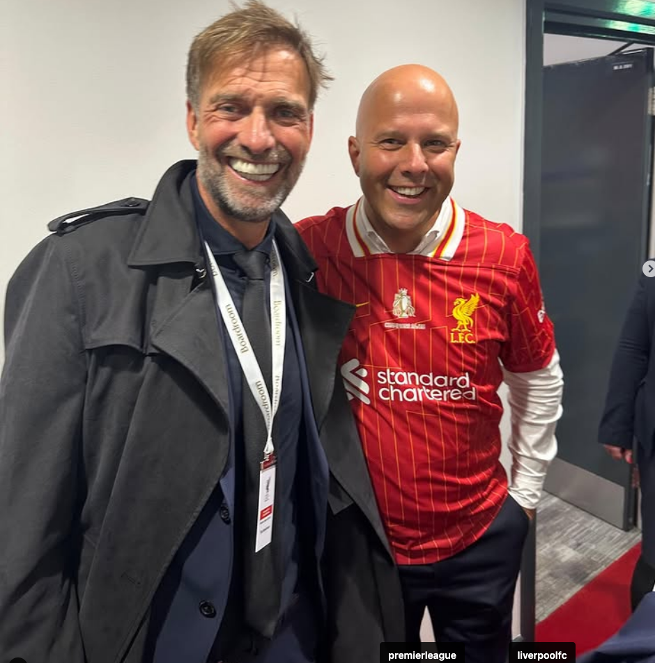 Jürgen Klopp gratuliert seinem Nachfolger Arne Slot