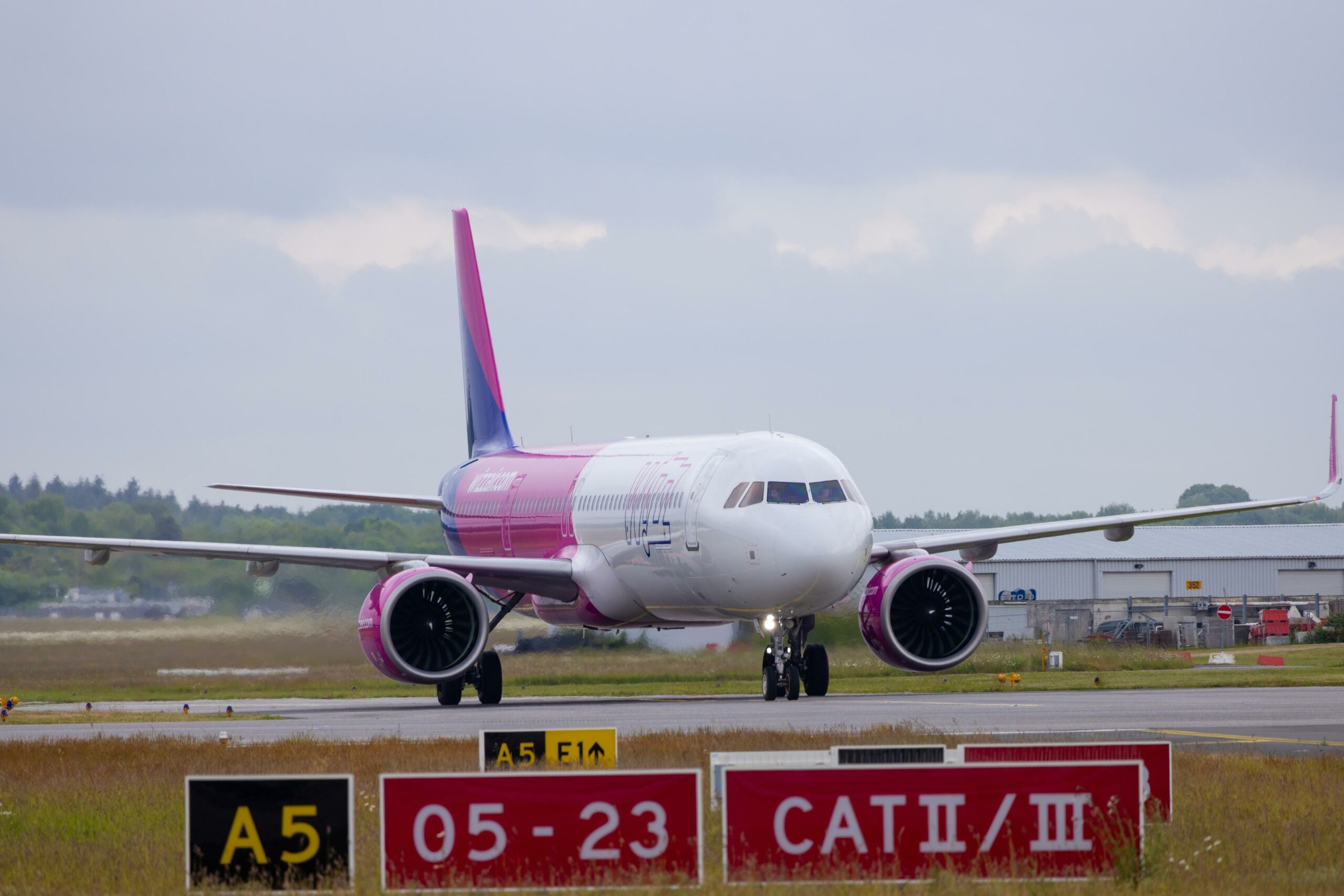 Flugzeug von „Wizz Air“