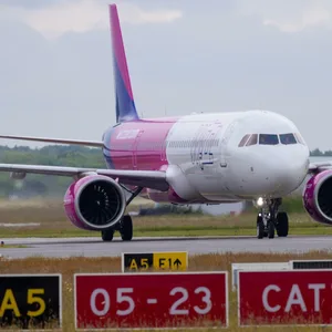 Flugzeug von „Wizz Air“