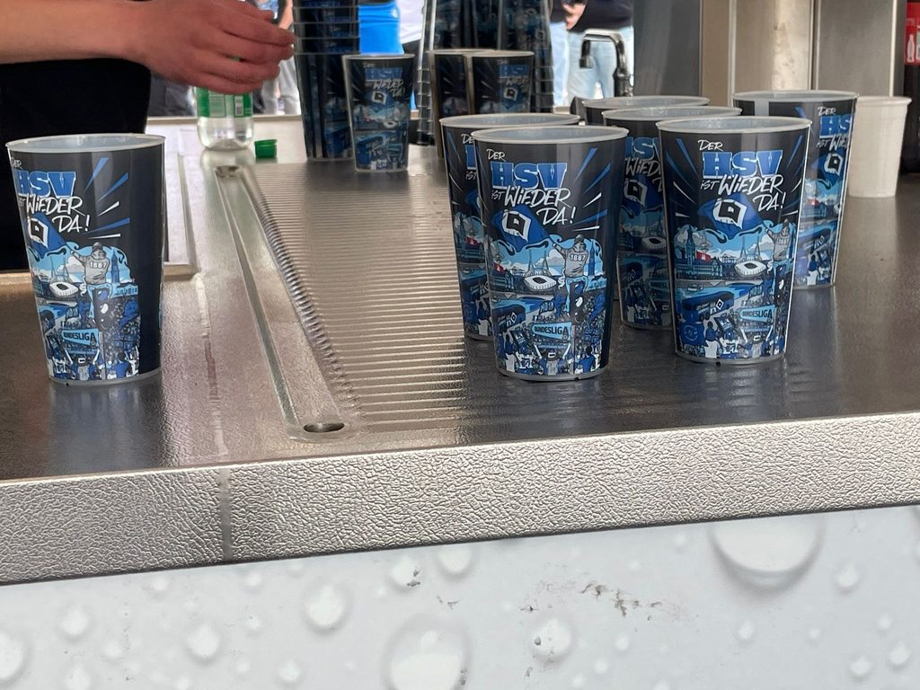 HSV-Becher