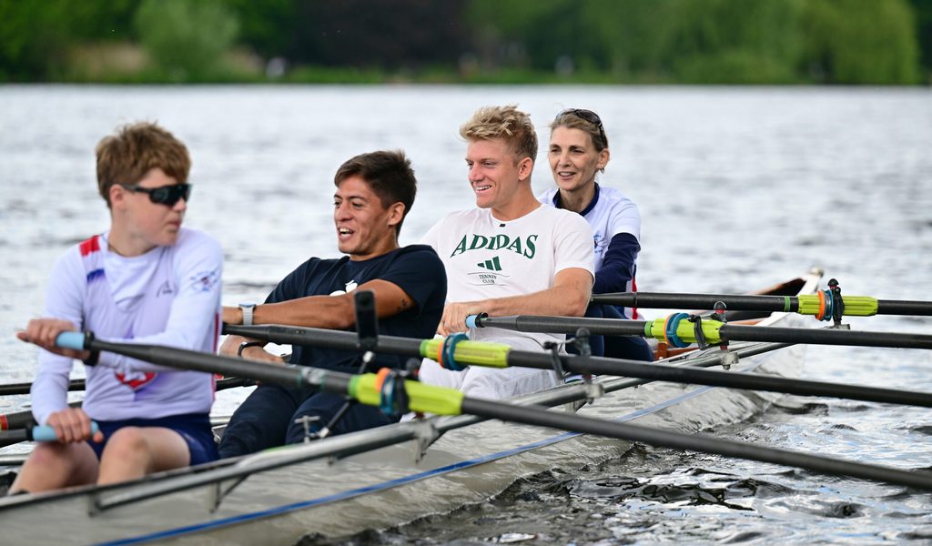 Staunen-auf-der-Alster-Tennis-Superstars-steigen-pl-tzlich-ins-Ruderboot