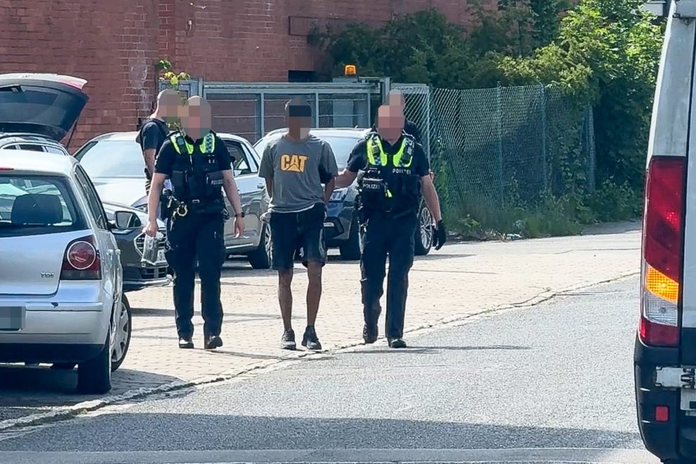 Droegenbande schmuggelt 3,6 Tonnen Kokain nach Hamburg – sechs Männer in Winsen festgenomen