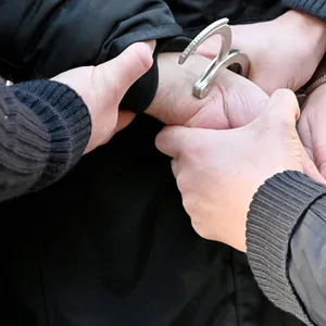 Mann hatte mehrfach Mietwagen unterschlagen – Er kam vor den Haftrichter