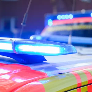Blaulicht und Rettungswagen