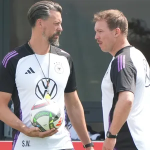 Sandro Wagner und Julian Nagelsmann beim Training der Nationalmannschaft