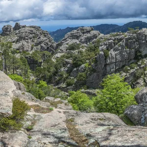 Die Gebirgslandschaft von Korsika. Hier verschwand der Berliner Familienvater.