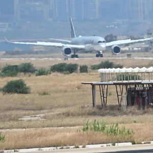 Ein Flugzeug am Airport Beirut. (Symbolbild)