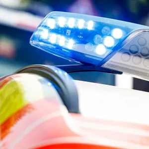 Blaulicht auf einem Einsatzfahrzeug