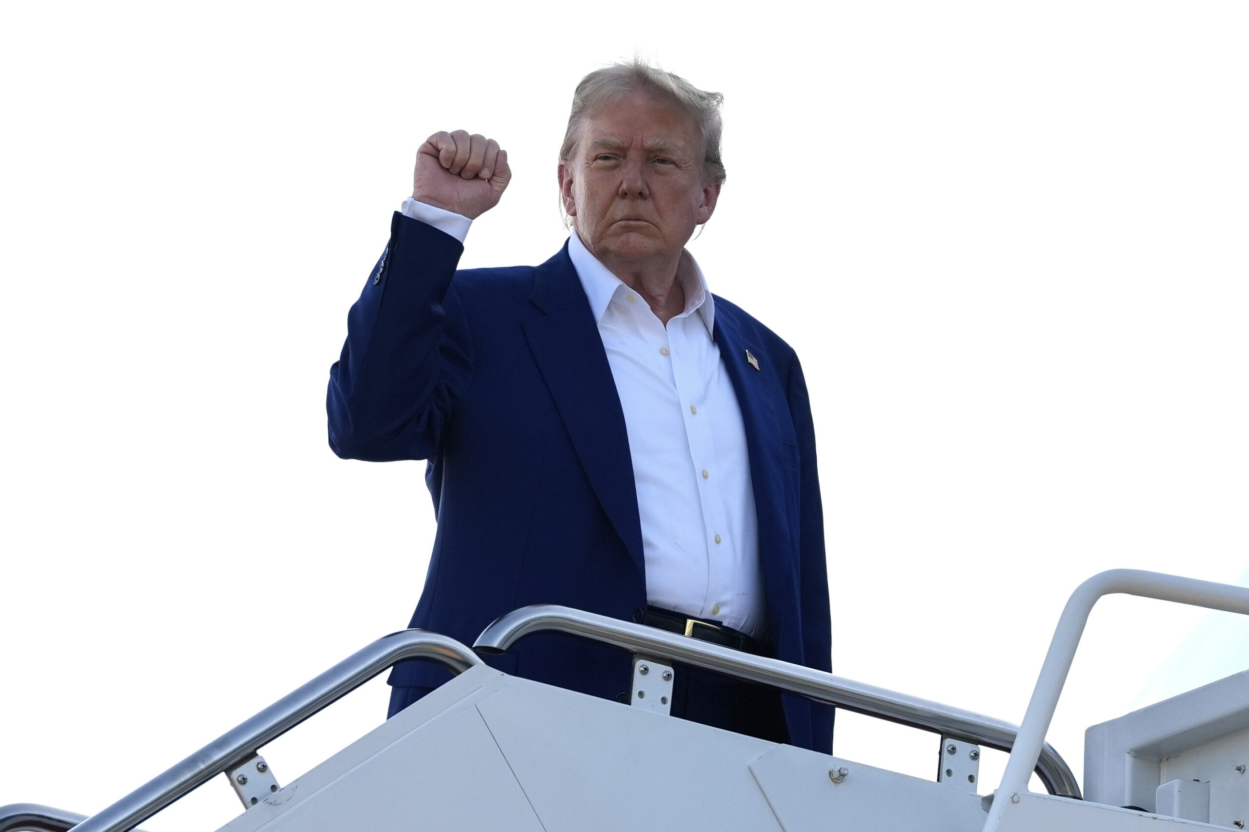 Donald Trump feiert den US-Militärschöag gegen den Iran als Sieg. Doch es gibt auch Verlierer der Aktion – neben den Mullahs in Teheran.