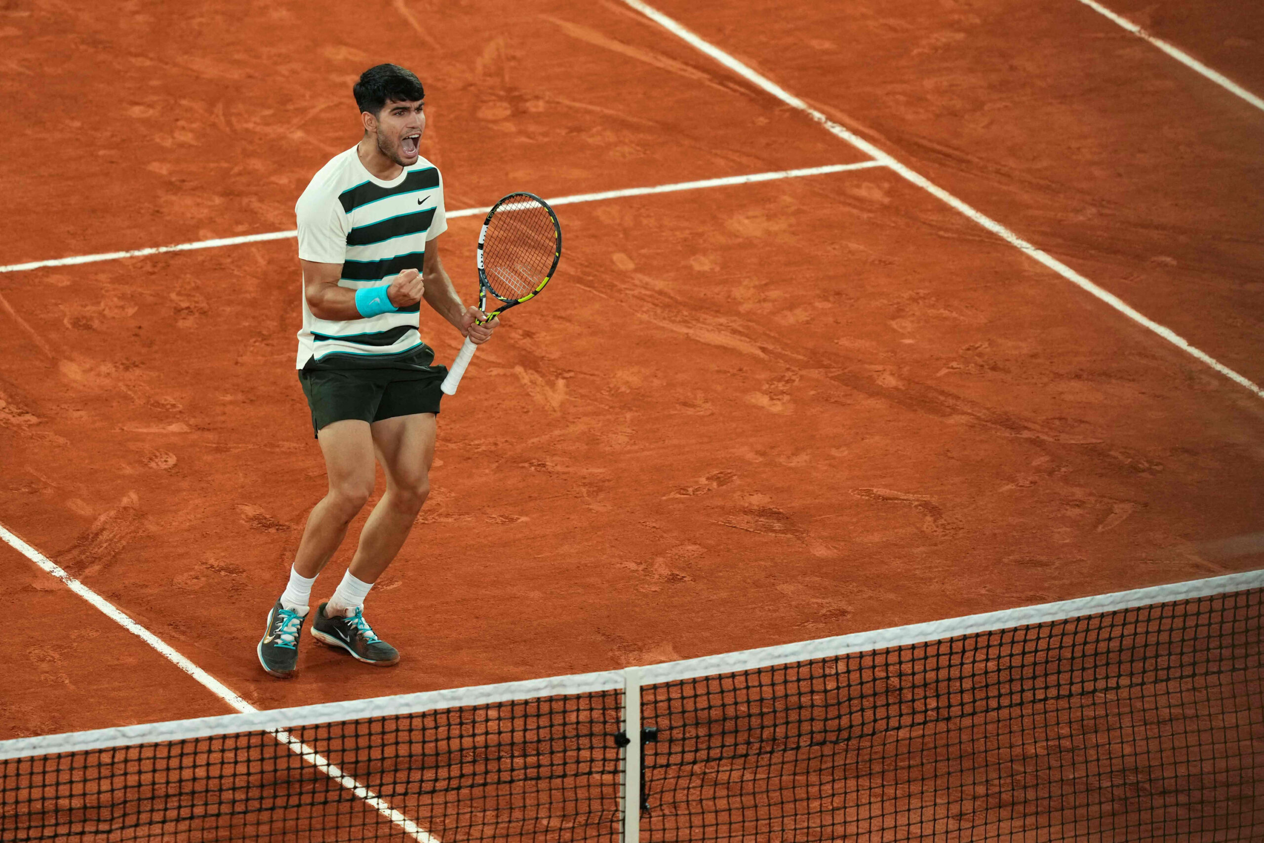 Carlos Alcaraz jubelt bei den French Open