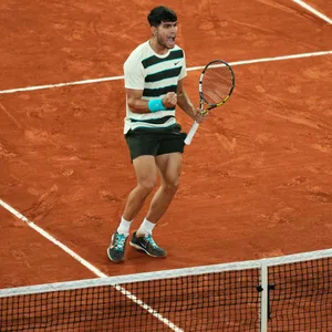 Carlos Alcaraz jubelt bei den French Open