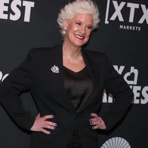 TV-Köchin Anne Burrell (†55).