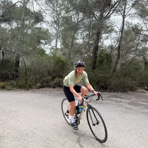Josefine Rutkowski auf dem Rad