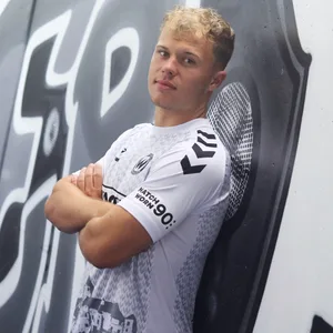 Tom Sanne bei seiner Vorstellung in Burghausen