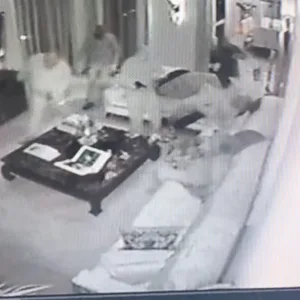 In diesem Instagram-Post zeigen die Geissens Videos ihrer Überwachungskamera von der Tatnacht.
