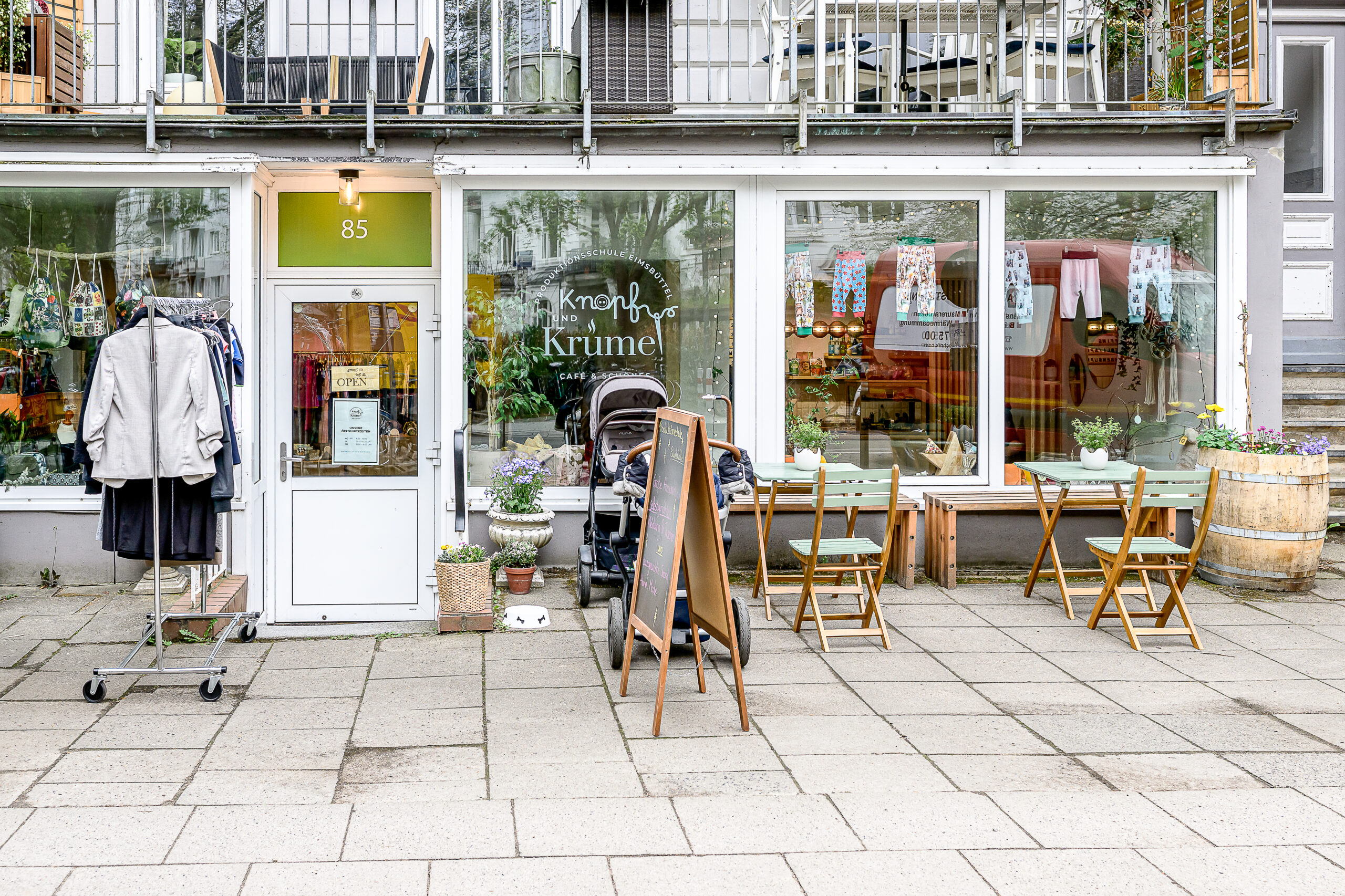 Das Café „Knopf und Krümel“ hat im Frühjahr in der Eichenstraße 85 eröffnet.