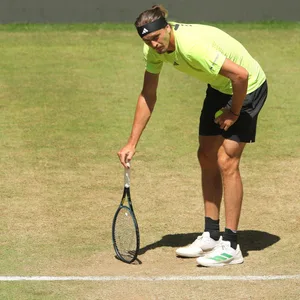 Alexander Zverev musste sich in Halle übergeben