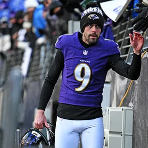 Justin Tucker im Trikot der Baltimore Ravens