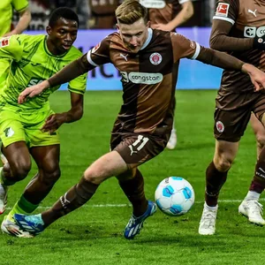 Johannes Eggestein und Carlo Boukhalfa gegen Hoffenheim