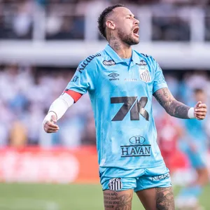 Neymar sichtlich frustriert auf dem Platz