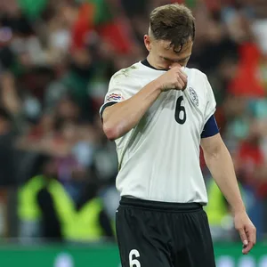 Joshua Kimmich sichtlich unzufrieden nachdem Spiel