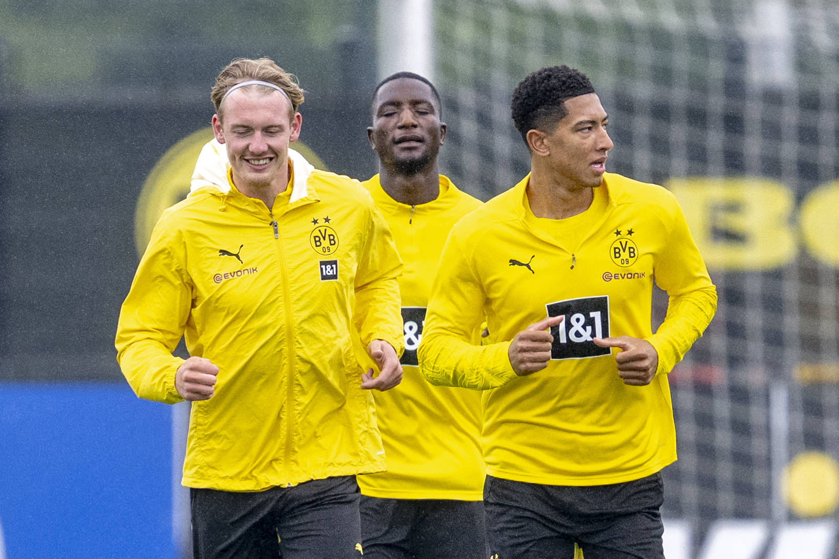 Julian Brandt, Serhou Guirassy und Jobe Bellingham im BVB-Training