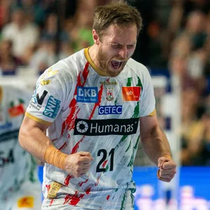 Albin Lagergren vom SC Magdeburg jubelt