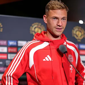 Joshua Kimmich bei einer Pressekonferenz