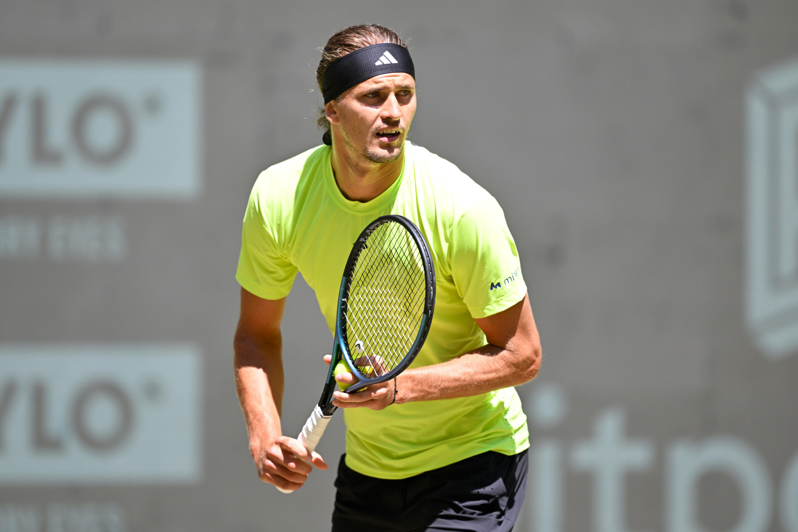 Alexander Zverev mit Schläger