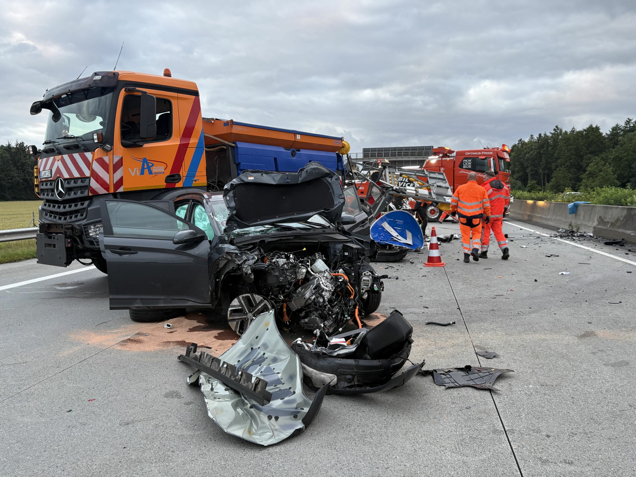 Die Unfallstelle auf der A7 zwischen Bad Bramstedt und Großenaspe.