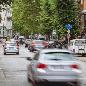 Die Simon-von-Utrecht-Straße wurde schon als drittschlechteste Straße für Fahrradfahrer in Hamburg bewertet.