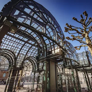 Die Pavillons auf dem Hamburger Rathausmarkt sollen im Sommer wieder eröffnen.