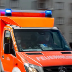 Feuerwehrauto fährt