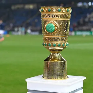 Das Objekt der Begierde: 1987 hat der HSV letztmals den DFB-Pokal gewonnen.
