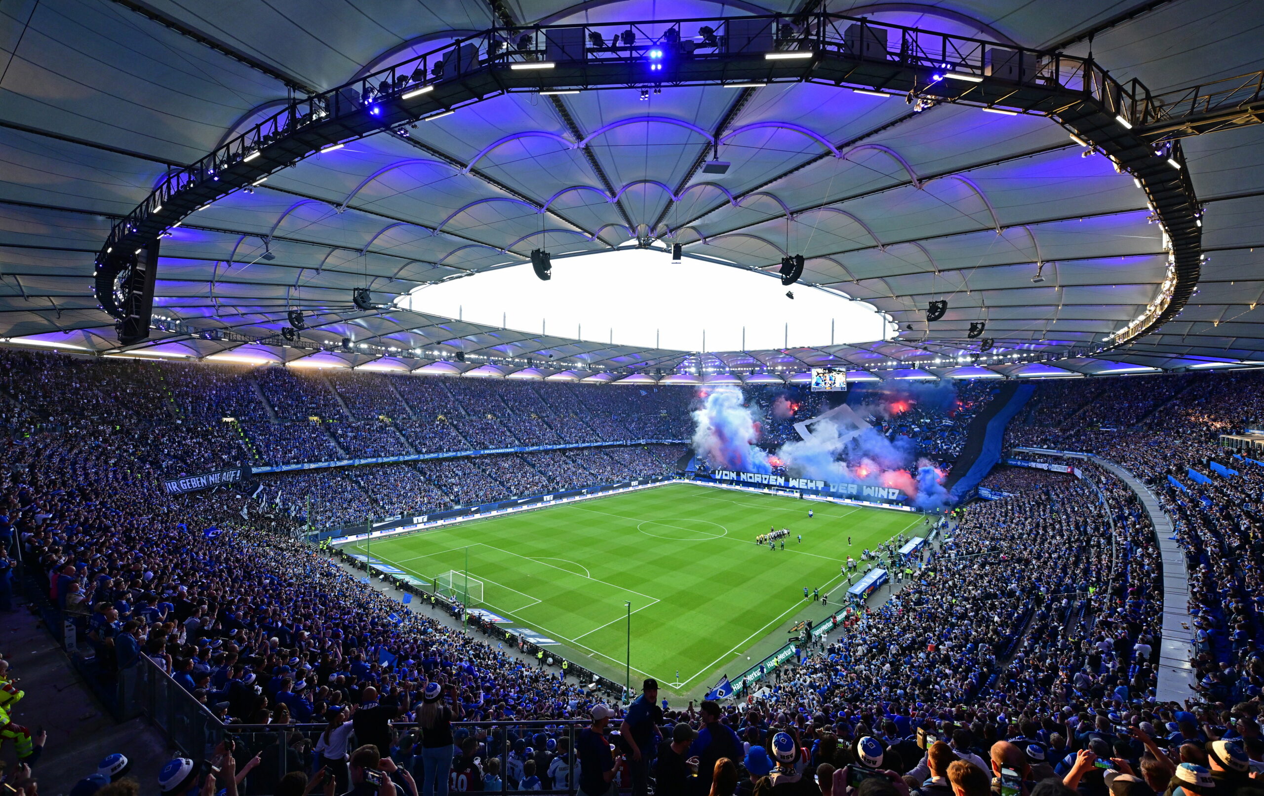 Nach sieben Jahren Zweitklassigkeit wird ab Sommer im Volkspark wieder Bundesliga-Fußball gespielt. In wenigen Wochen beginnt die Vorbereitung auf die Saison.