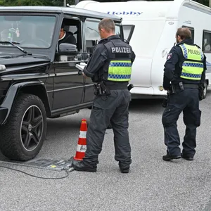 Wacken Anreise und Urlaubsbeginn – Polizei konteolliert Wohnmobile an A7