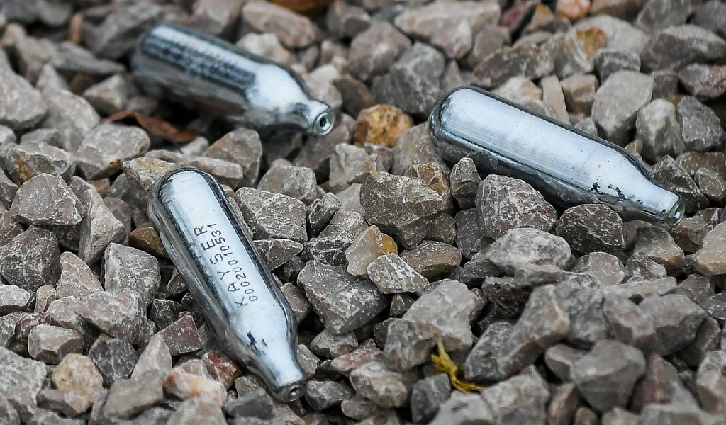 Lachgas-Verbot-im-Norden-Kein-Verkauf-an-Minderj-hrige-Ausnahme-bleibt