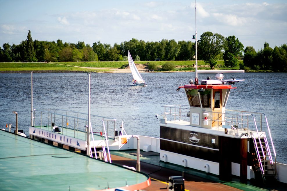 Elbe am Zollenspieker Fährhaus